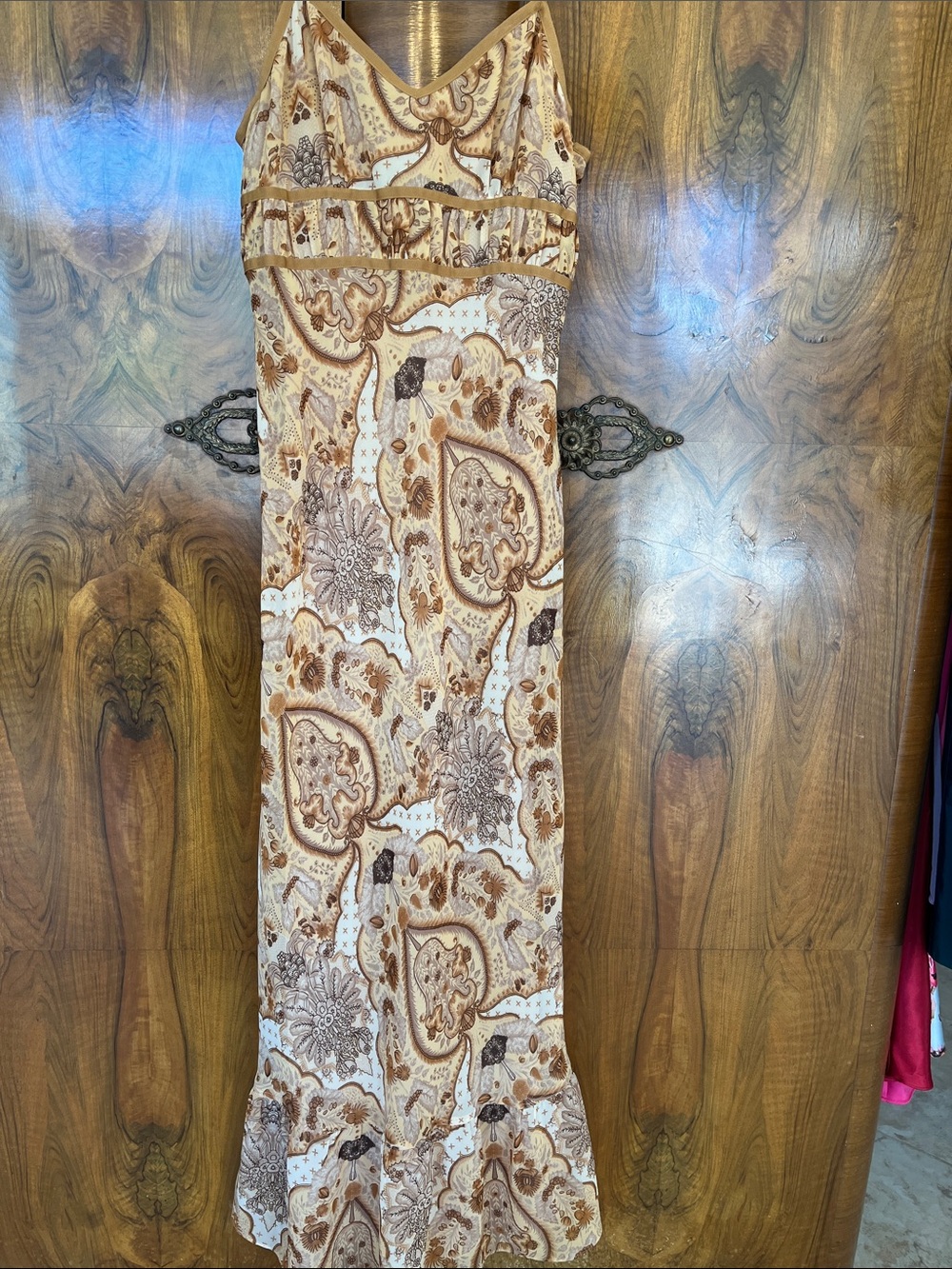 Boston Proper Cream, Tan and Beige Paisley Lined Maxi Dress Size 4 - Stunning!